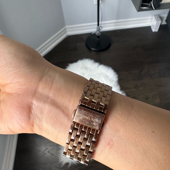 MK WATCH in Rose Gold - Picture 3 of 6